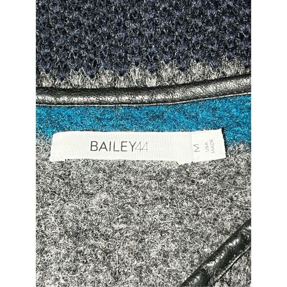 Bailey 44 Cropped Stripe Asymmetrical Wool Jacket Size Medium Style #402-5650 - Picture 5 of 6